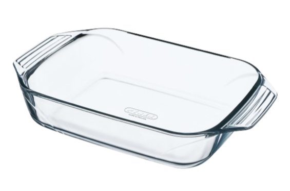 Plat à four rectangulaire en verre avec larges poignées pour prise en main facile.