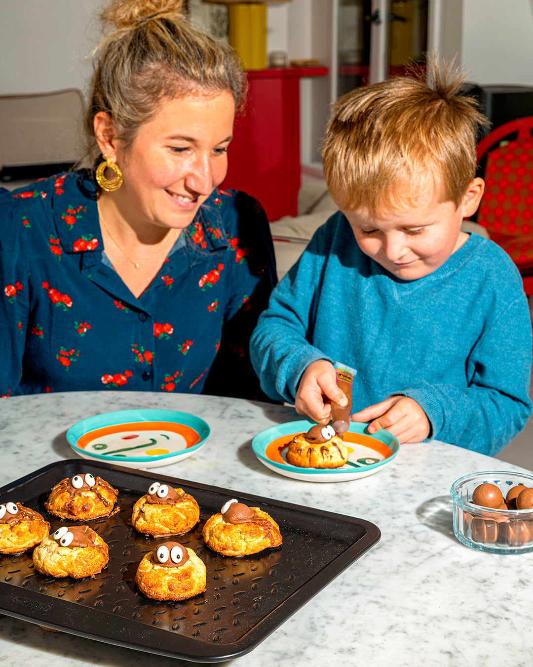 Plaque de cuisson en métal avec prise en main facile  - GLIDE