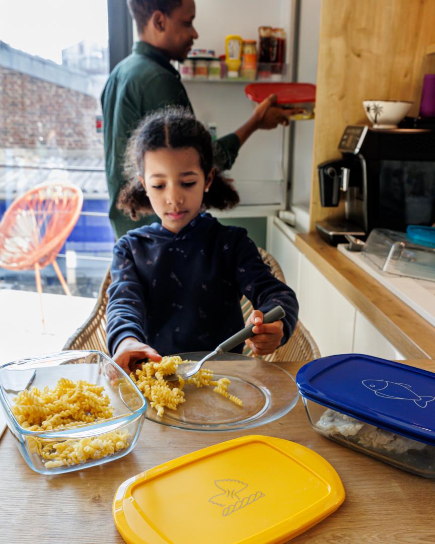 Cook & Store - Plat rectangulaire en verre avec couvercle vert - végétaux