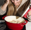 Poulet à la crème et aux champignons (à la cocotte en fonte)