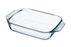 Plat à four rectangulaire en verre avec larges poignées pour prise en main facile.
