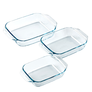 Lot de trois plat à four en verre Pyrex® avec prise en main facile.