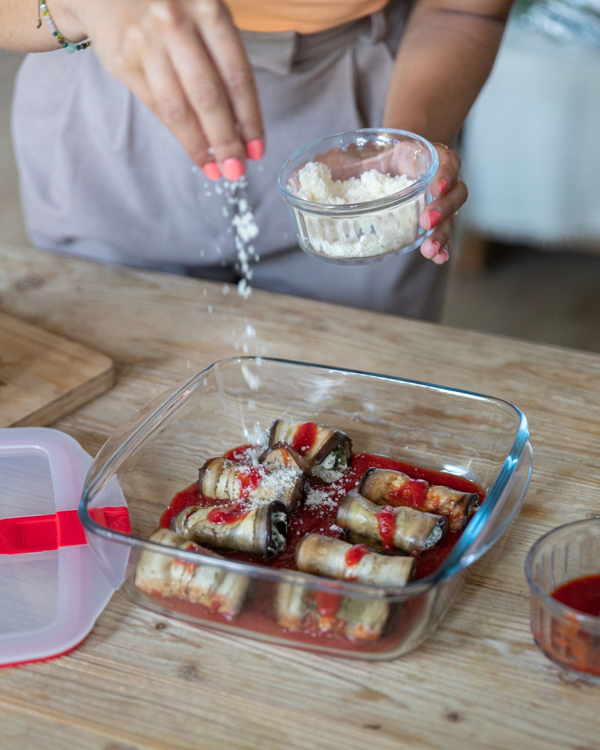 Cook&Heat - Plat carré en verre avec couvercle à valves vapeur