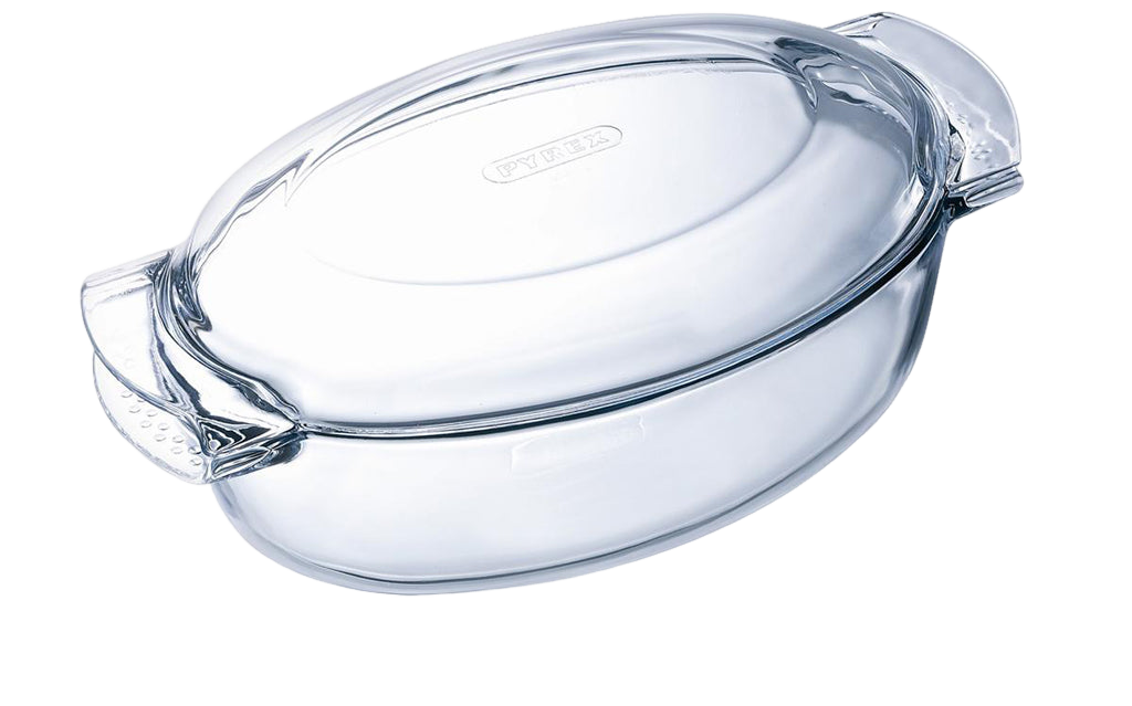 Grande cocotte ovale en verre borosilicate à larges poignées pour prise en main facile.